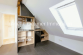 Moderne und luxuriöse Maisonettewohnung in ruhiger Lage - DG Pantry-Küche und Zugang zum Bad