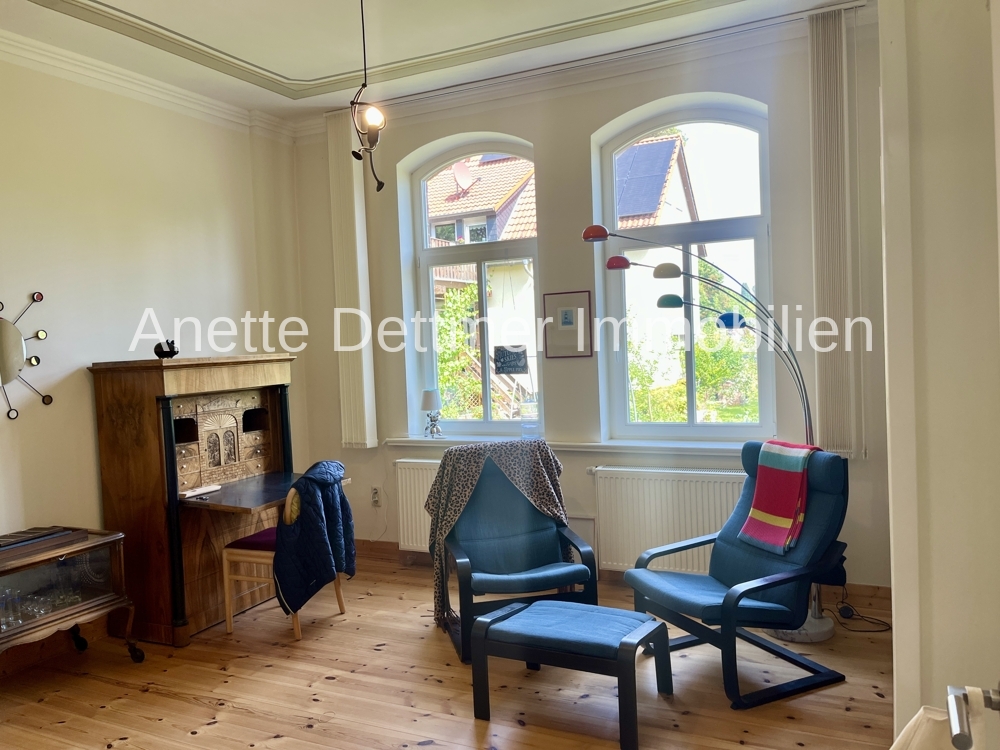 13 EG Lesezimmer