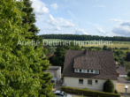 Blick aus Wohnzimmer - Komplett renoviert: möblierte und ausgestattete Wohnung