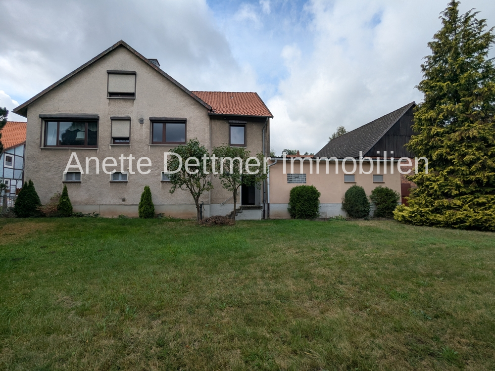 Rückseite mit Garten