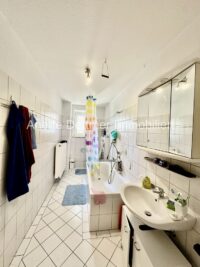 11 Wohneinheit Badezimmer