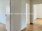 Flur - Wohnen in bester Lage – renoviert und sofort bezugsfertig