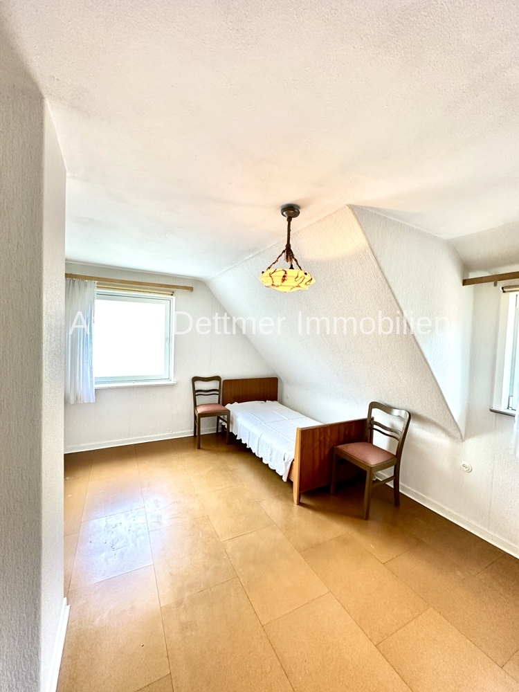 16 Schlafzimmer im OG