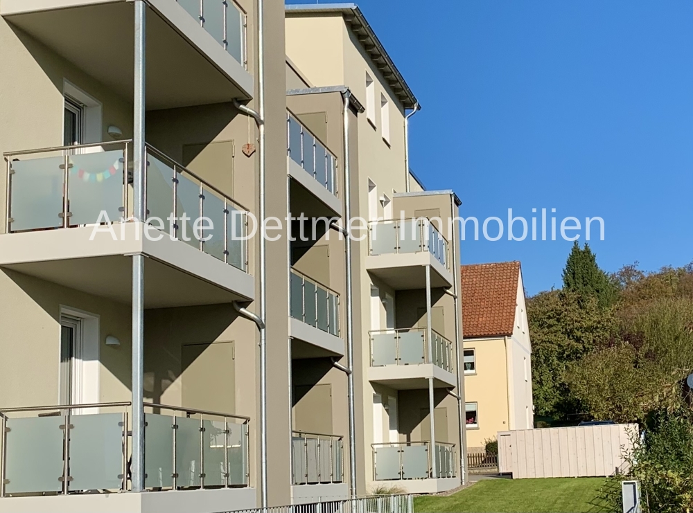 Ansicht mit Balkonen