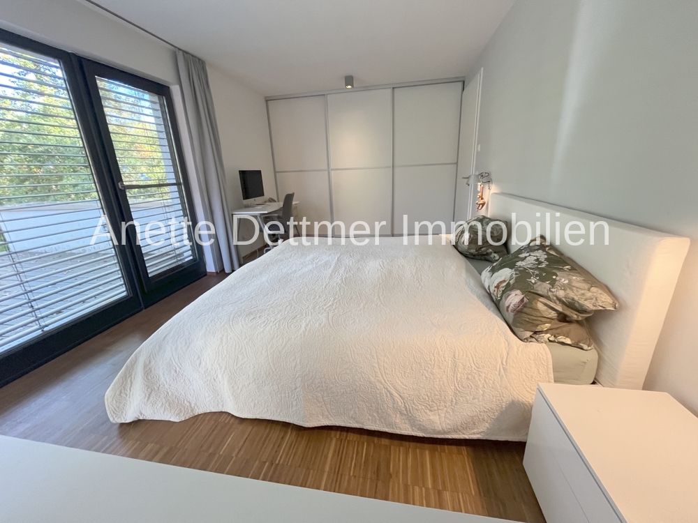 21 Schlafzimmer Obergeschoss Ansicht 1