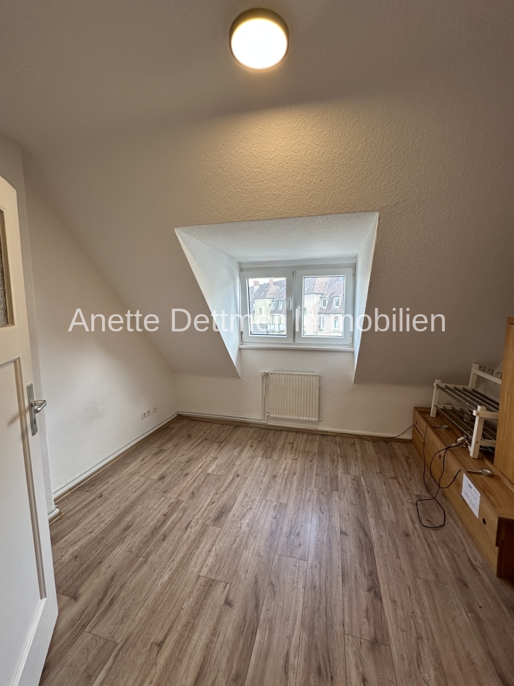 Kinderzimmer oder Büro