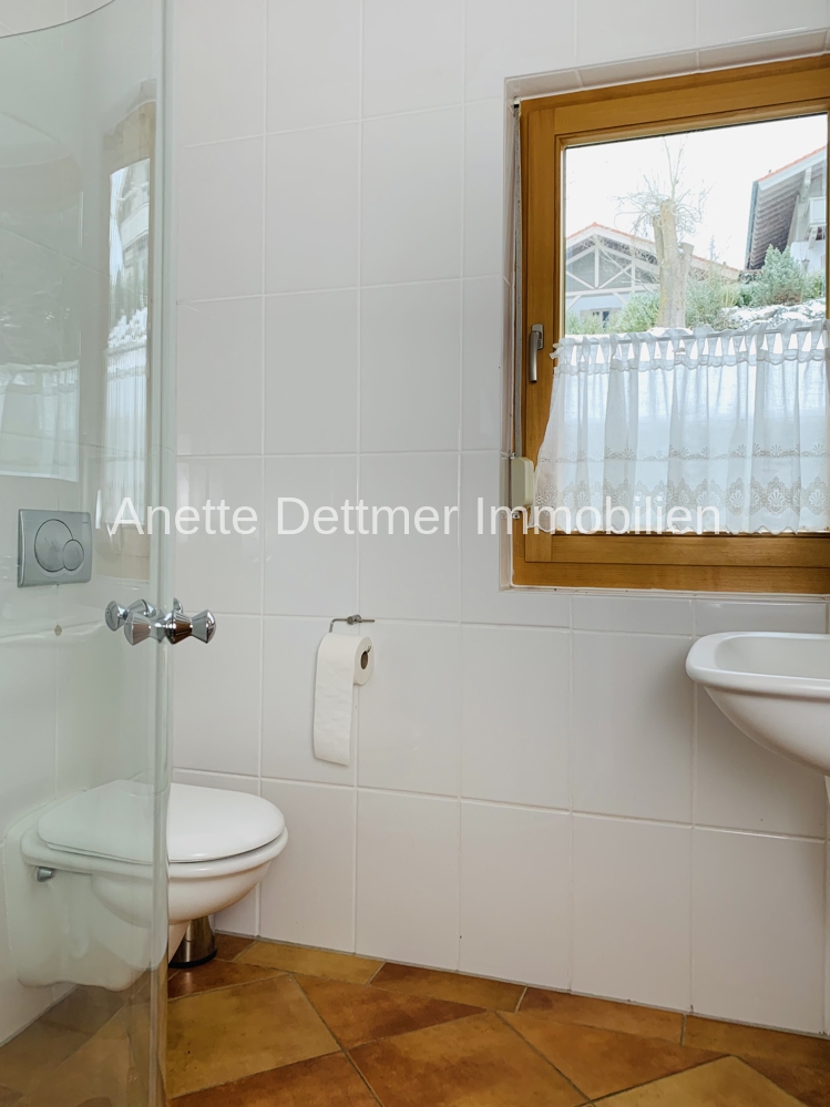 Tageslichtbad im EG mit Dusche