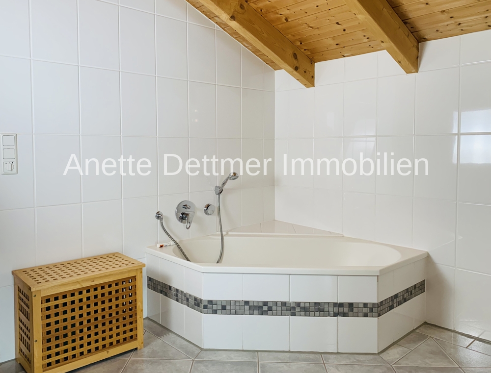 Badewanne  im DG