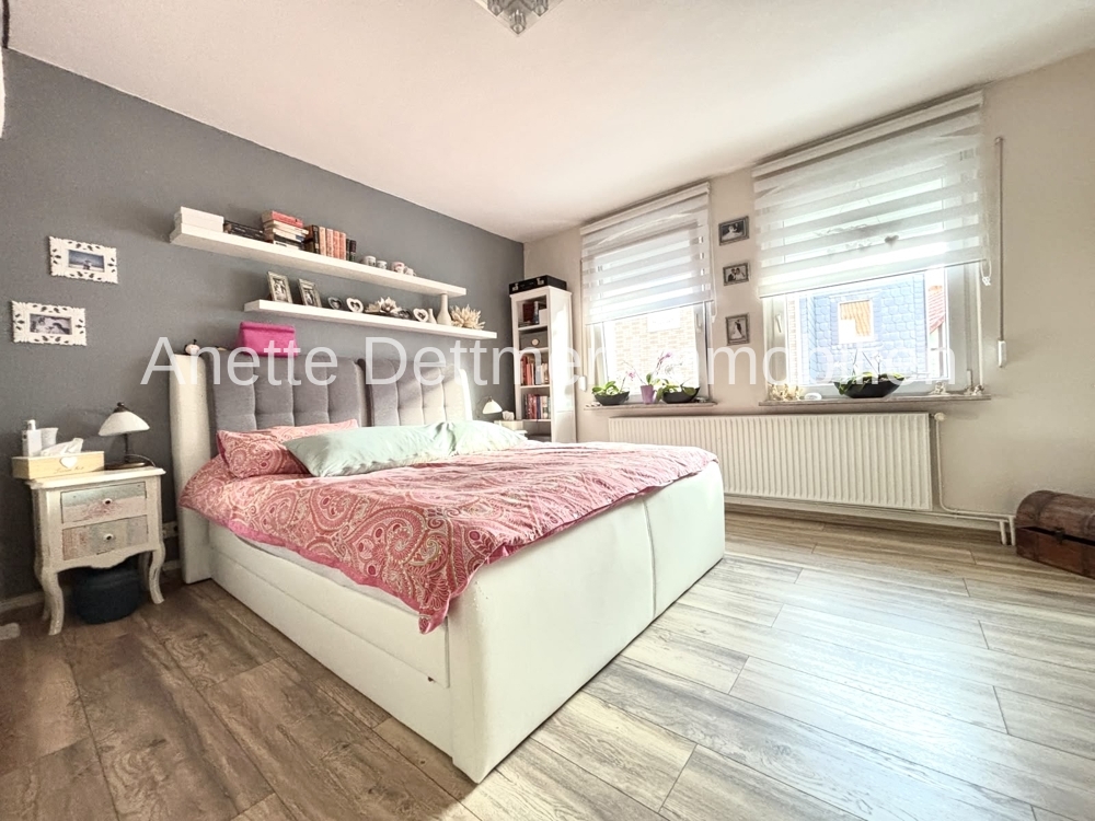 11 OG Schlafzimmer