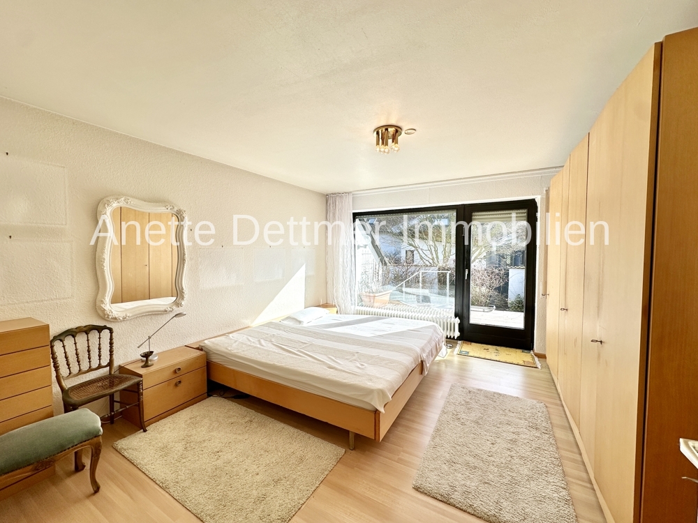9 Schlafzimmer