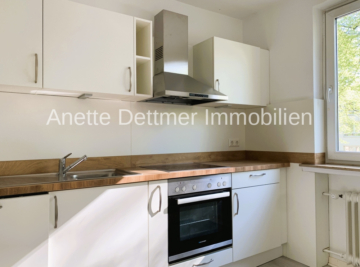 Renoviert und stadtnah – 2 Zimmer mit Einbauküche, 31061 Alfeld (Leine), Etagenwohnung