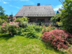 Gepflegtes Einfamilienhaus mit Garage, Terrasse, Balkon, Wintergarten... - Hauseingang mit Terrasse