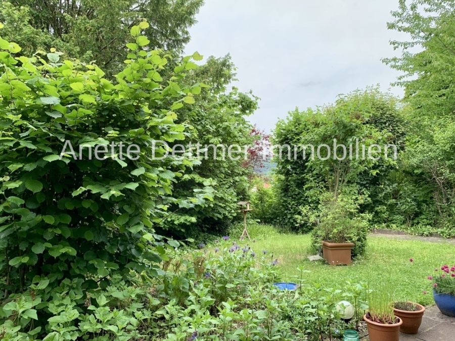 Terrasse mit Gartenblick