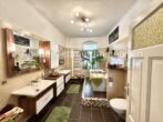 6 Badezimmer EG