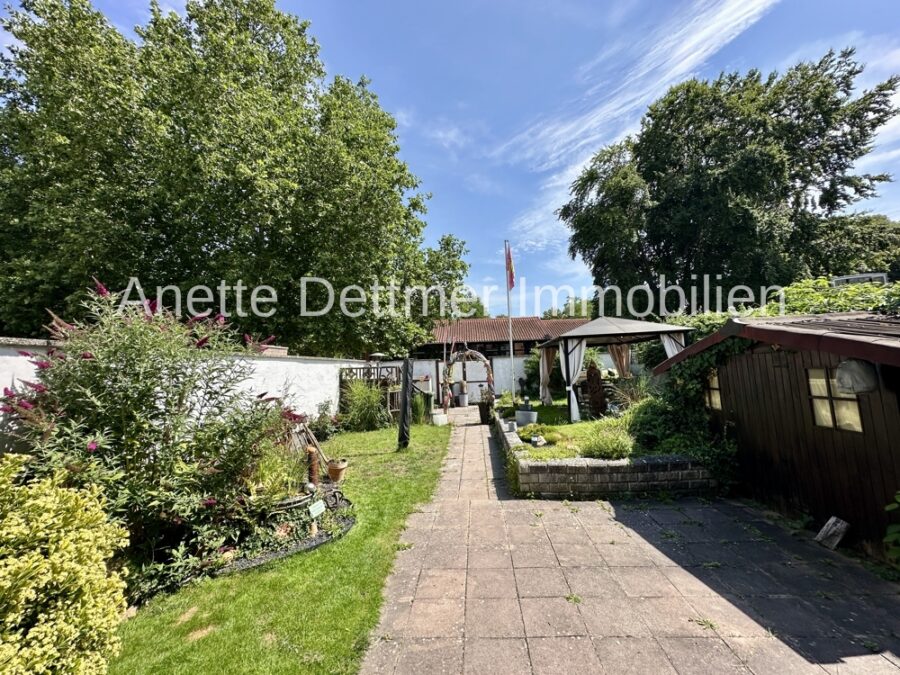 25 Gartenansicht